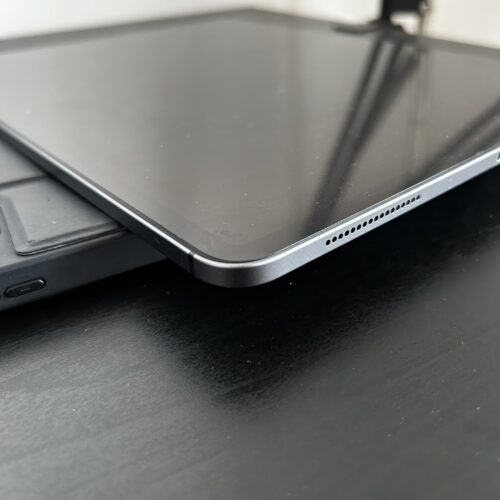 iPad Pro 12.9" (3rd Gen) Cellular + Wi-Fi - Image 6