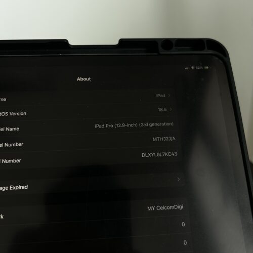 iPad Pro 12.9" (3rd Gen) Cellular + Wi-Fi - Image 8